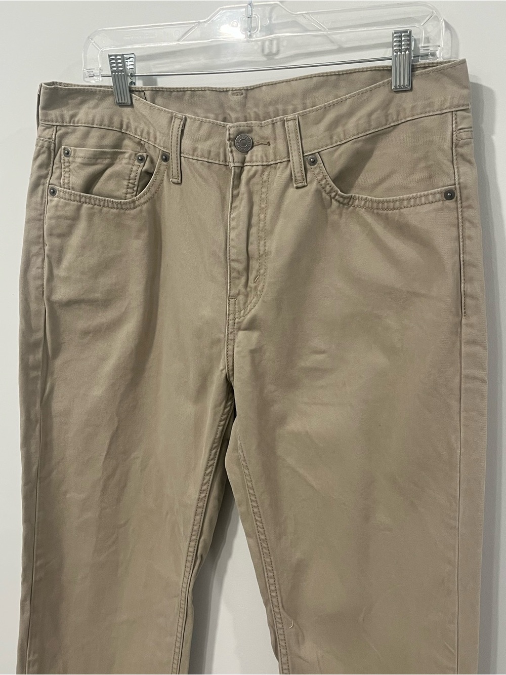 Men's Levi’s 514 Classic Straight Chino Jeans in Khaki W33 L30
